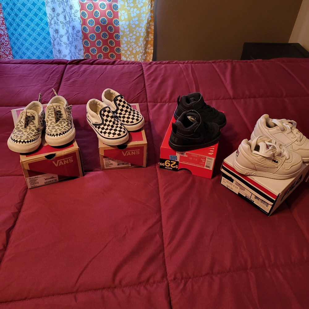 Baby Sneakers Sizes 4.5 to 6. Vans Nike Fila 4 pairs